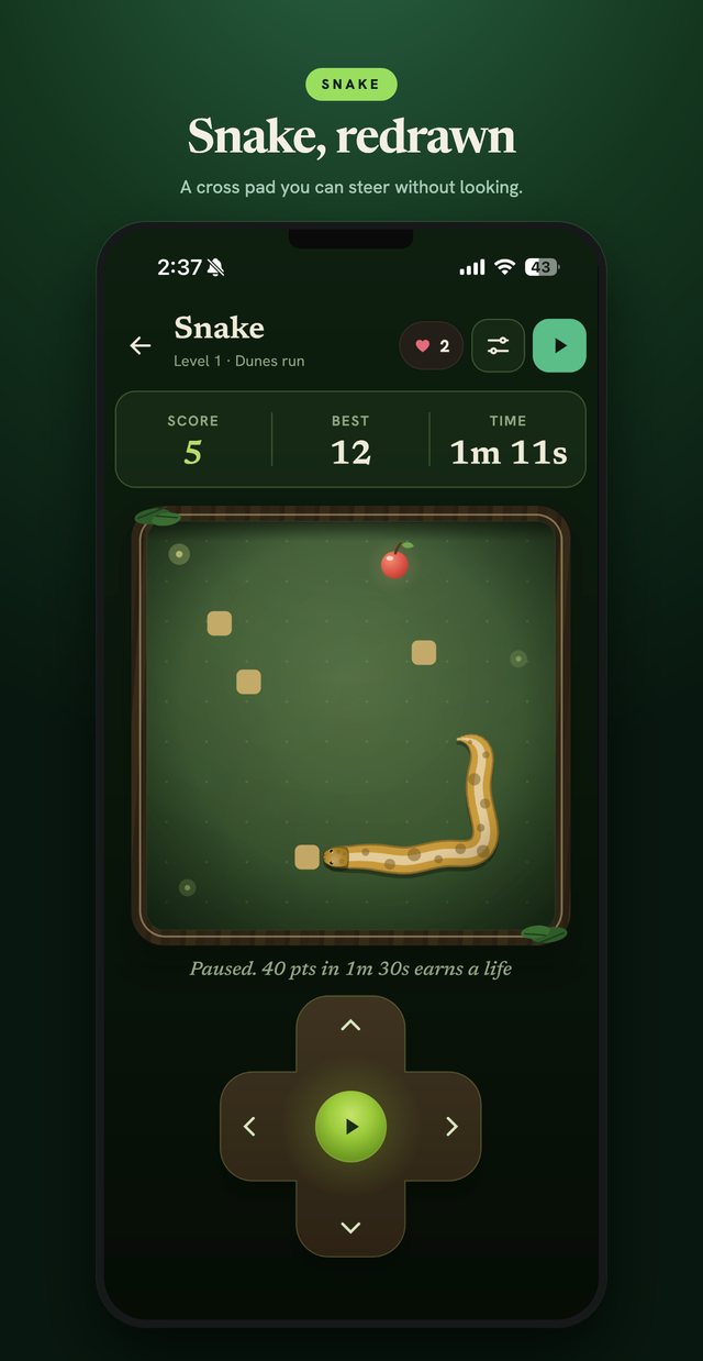Snake — growing across the grid without biting your own tail.